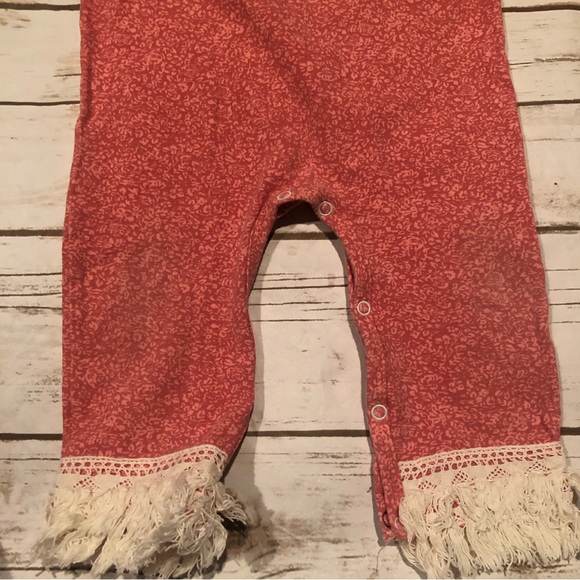 Peaches n cream floral romper - Picture 4 of 8